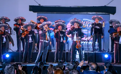 Leyendas del Mariachi