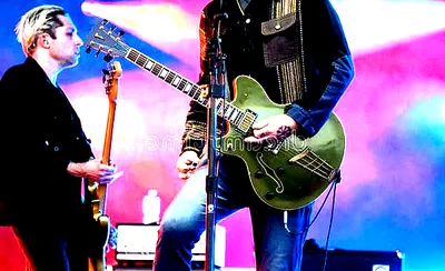 Queens of the Stone Age